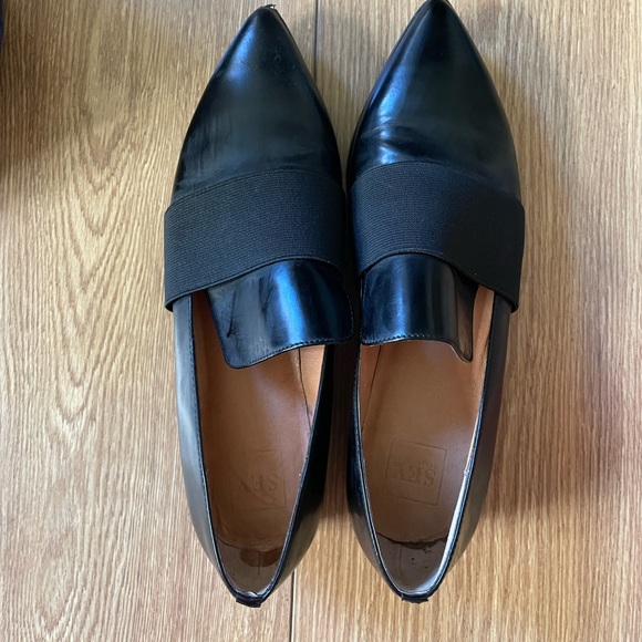 Loafers, black patent with fabric strap - Picture 1 of 2
